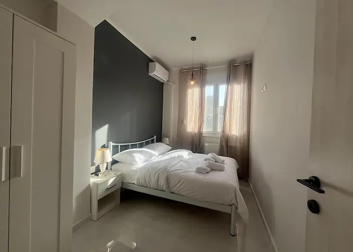 Ladadika Fine Living *