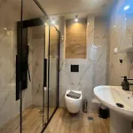 Ladadika Fine Living Appartement *